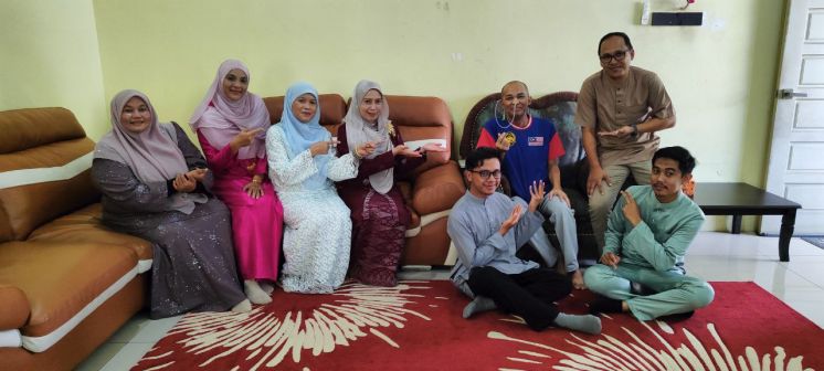 PUSAT ALUMNI UUM SANTUNI ALUMNI DIUJI KANSER LIDAH TAHAP TIGA